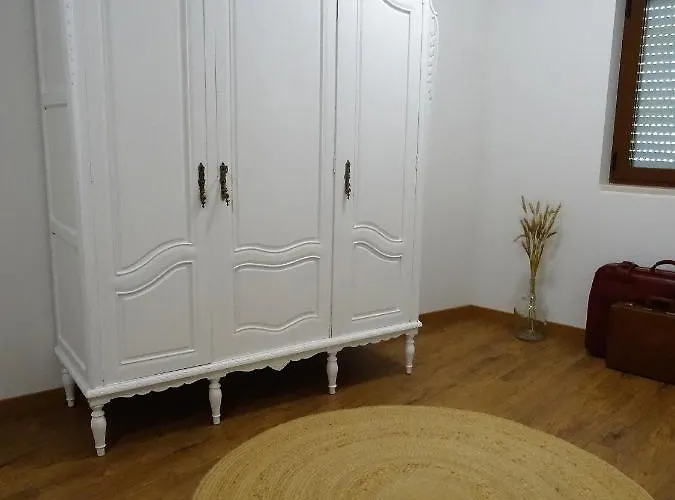 Casa Andorinhas Feriehus *